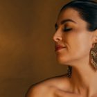 Nora Beauty Eyeshadow Stick 06 Deep Plum